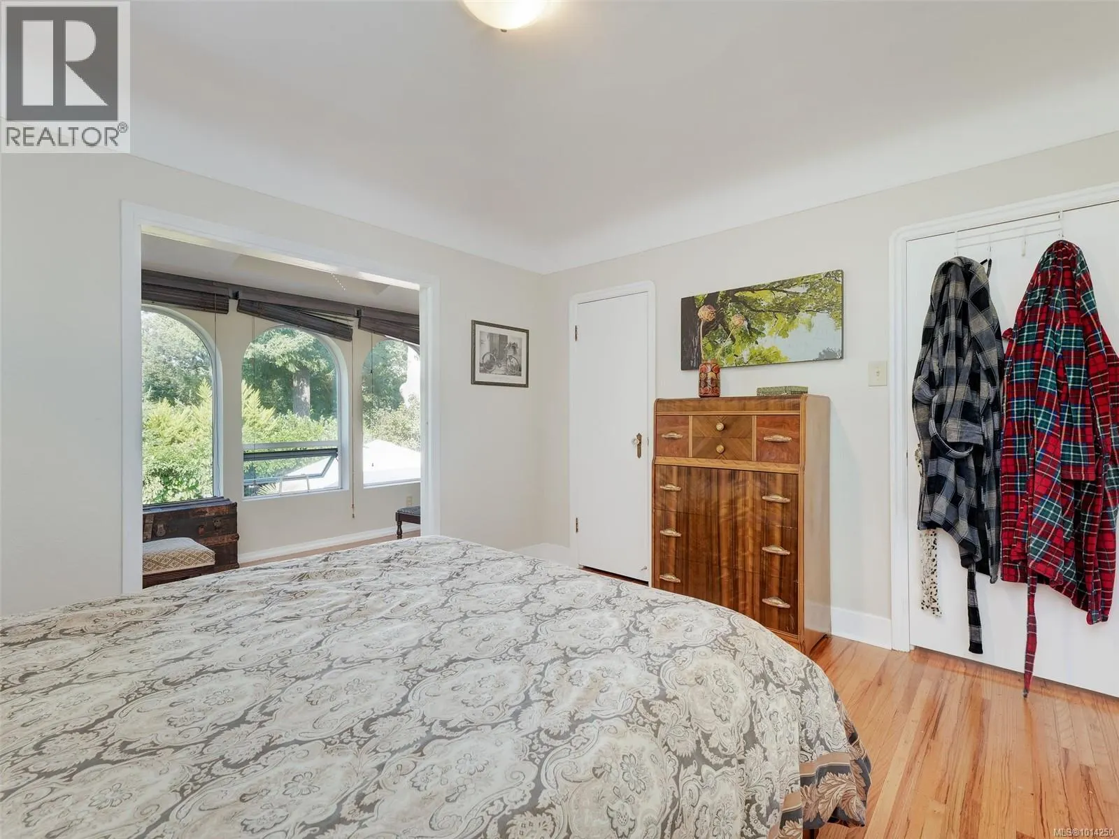 1016 CRAIGDARROCH Rd