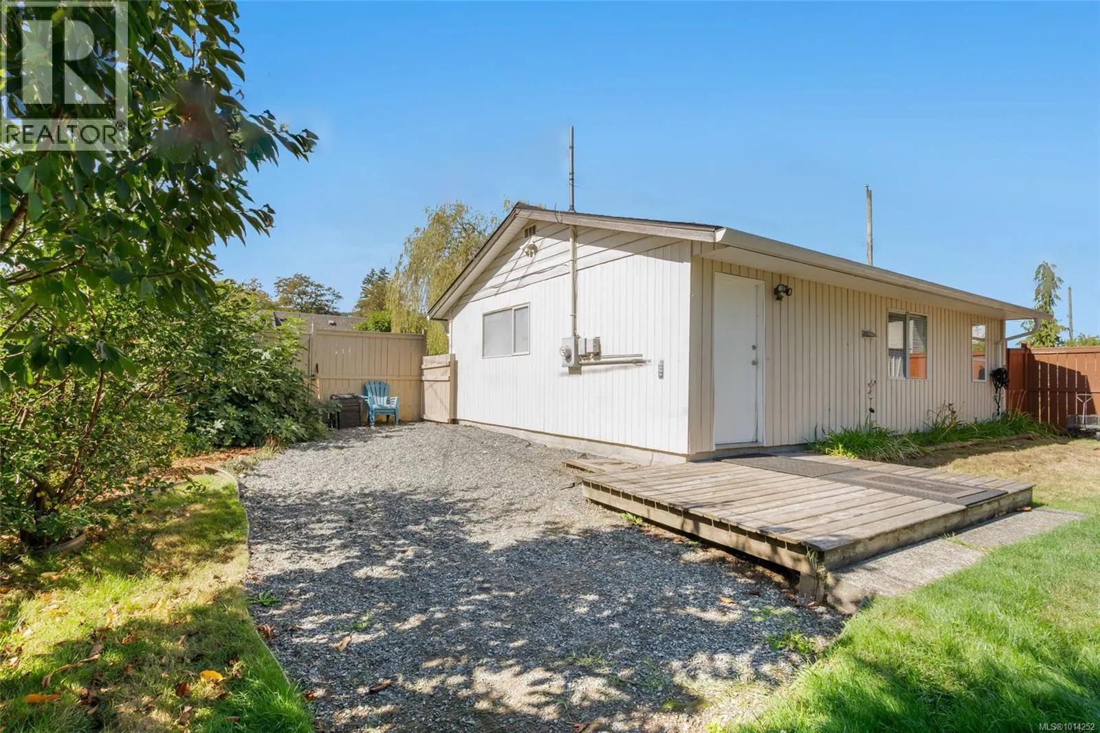 473 Watfield Ave