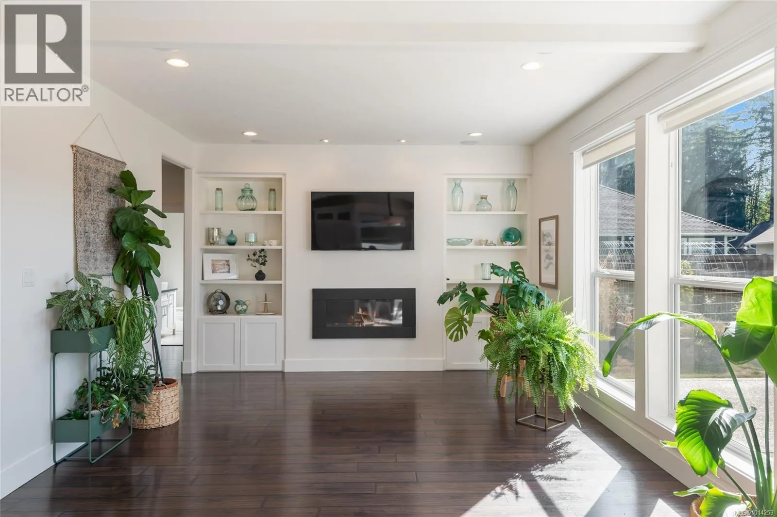 3558 Swordfern Lane
