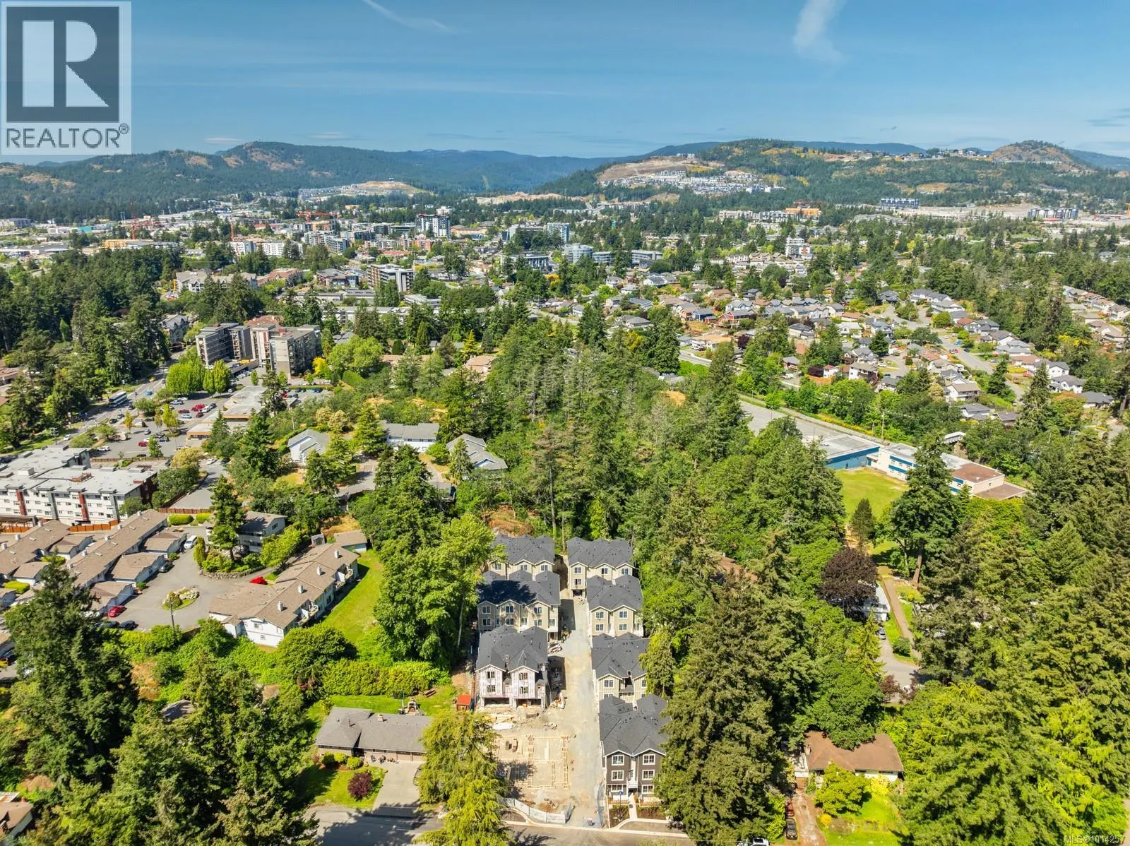 204 2770 Vantilburg Cres