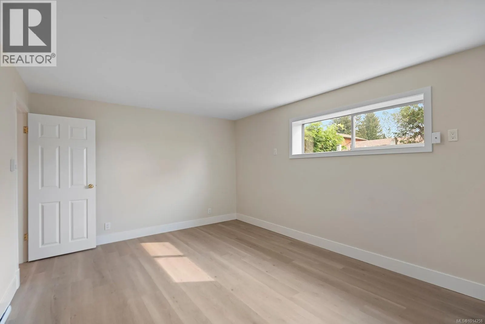 9242 Cottonwood Rd