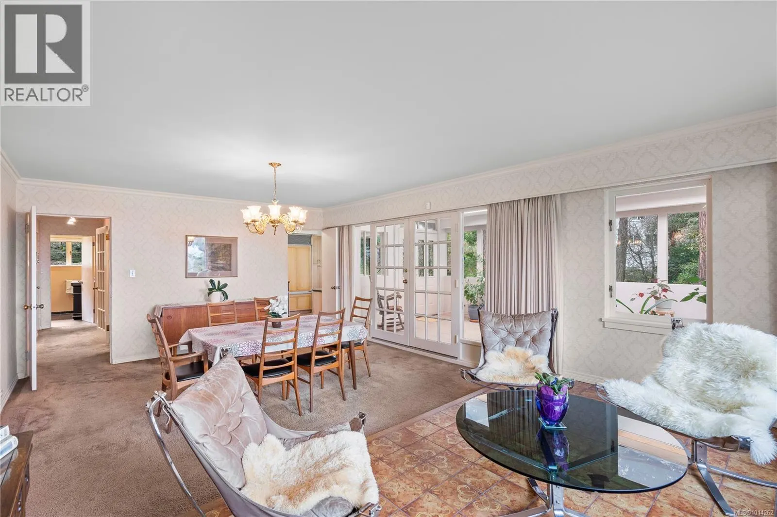 52 Sylvan Lane
