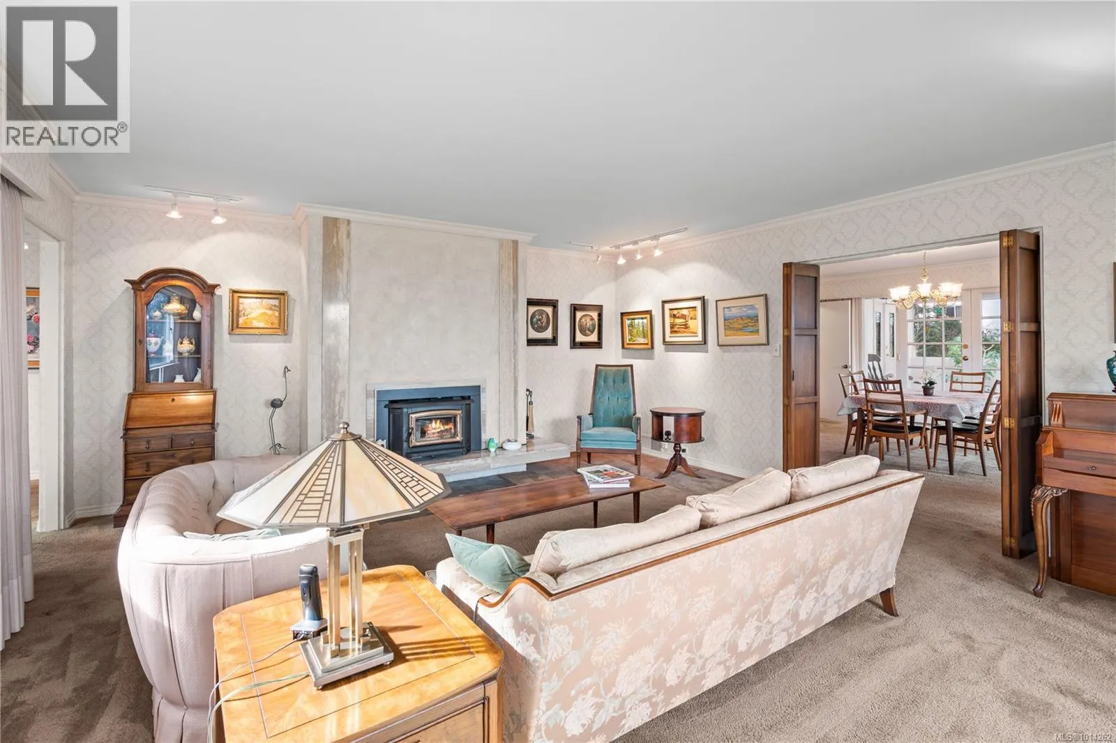52 Sylvan Lane