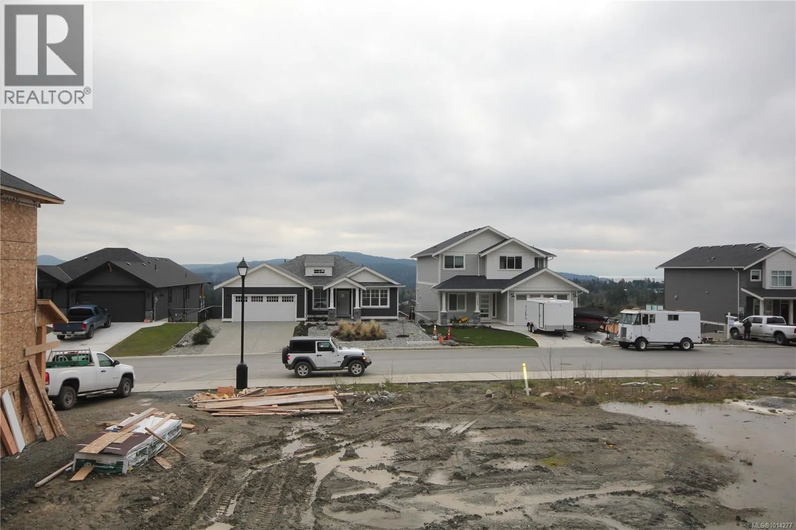 2572 Nickson Way