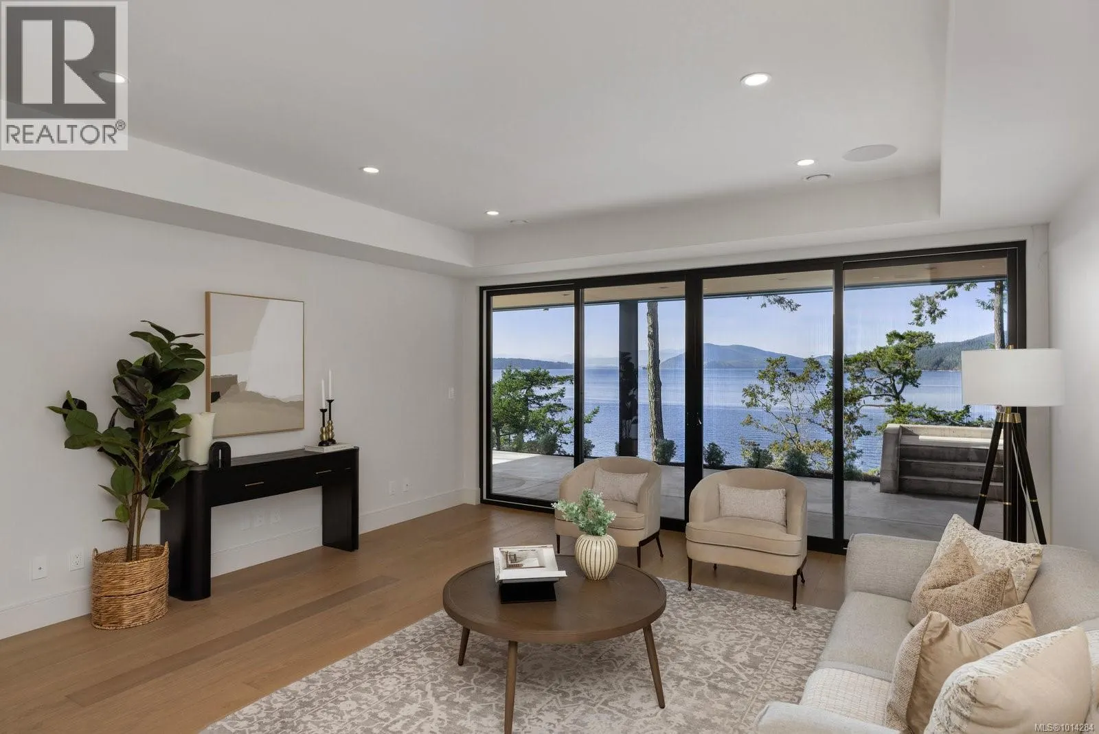 418 Lands End Rd