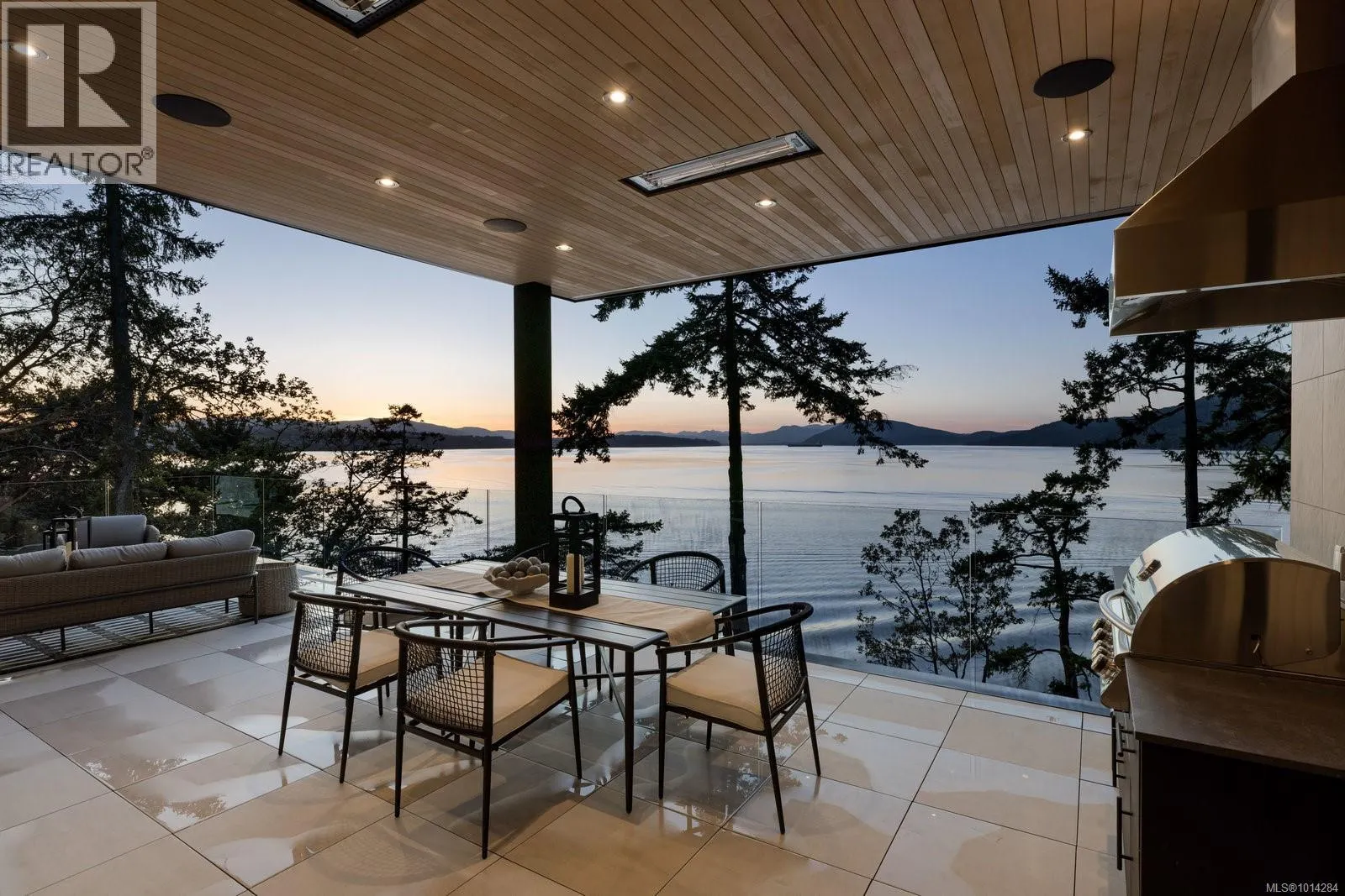 418 Lands End Rd