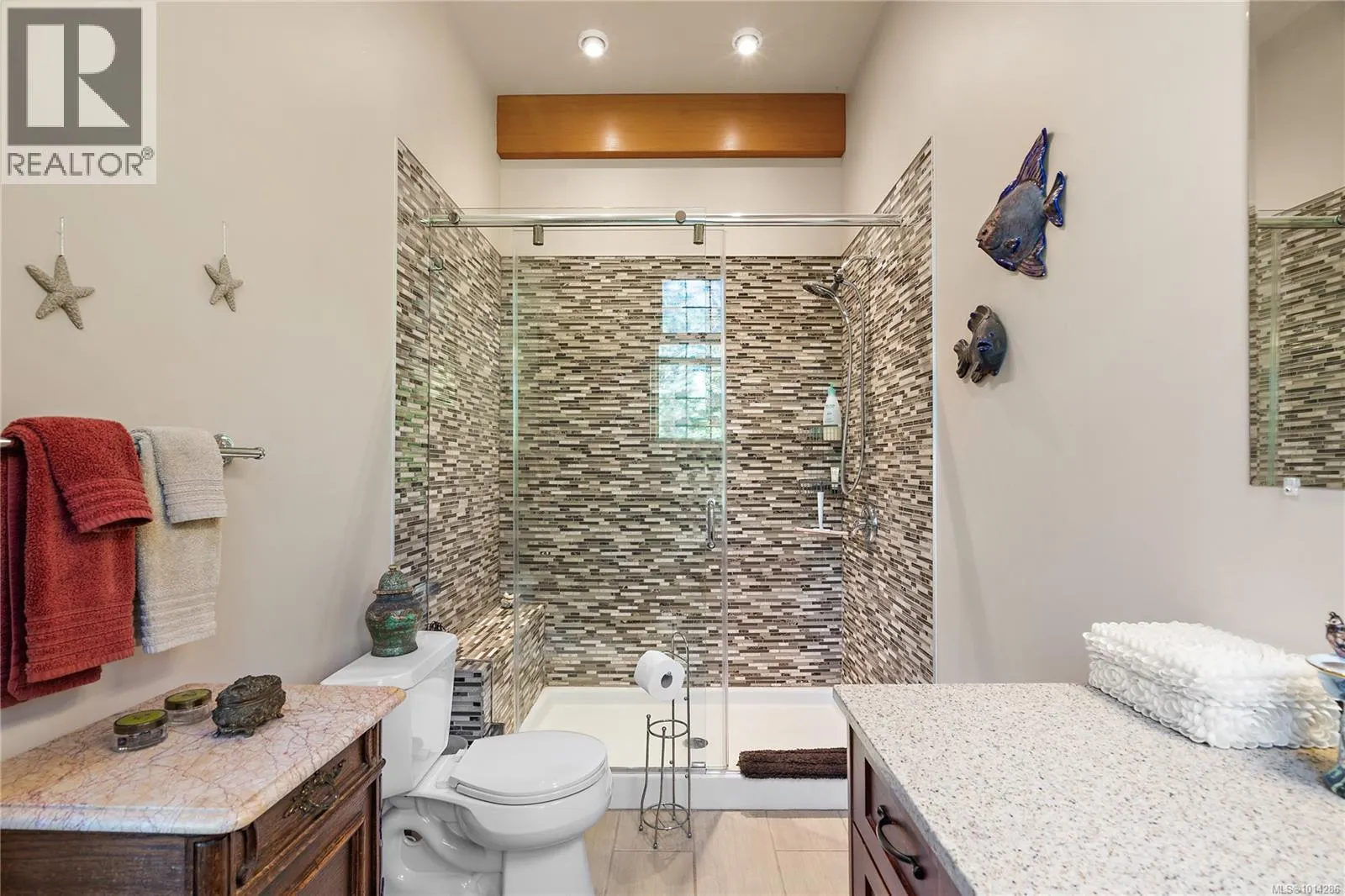 845 Downey Rd