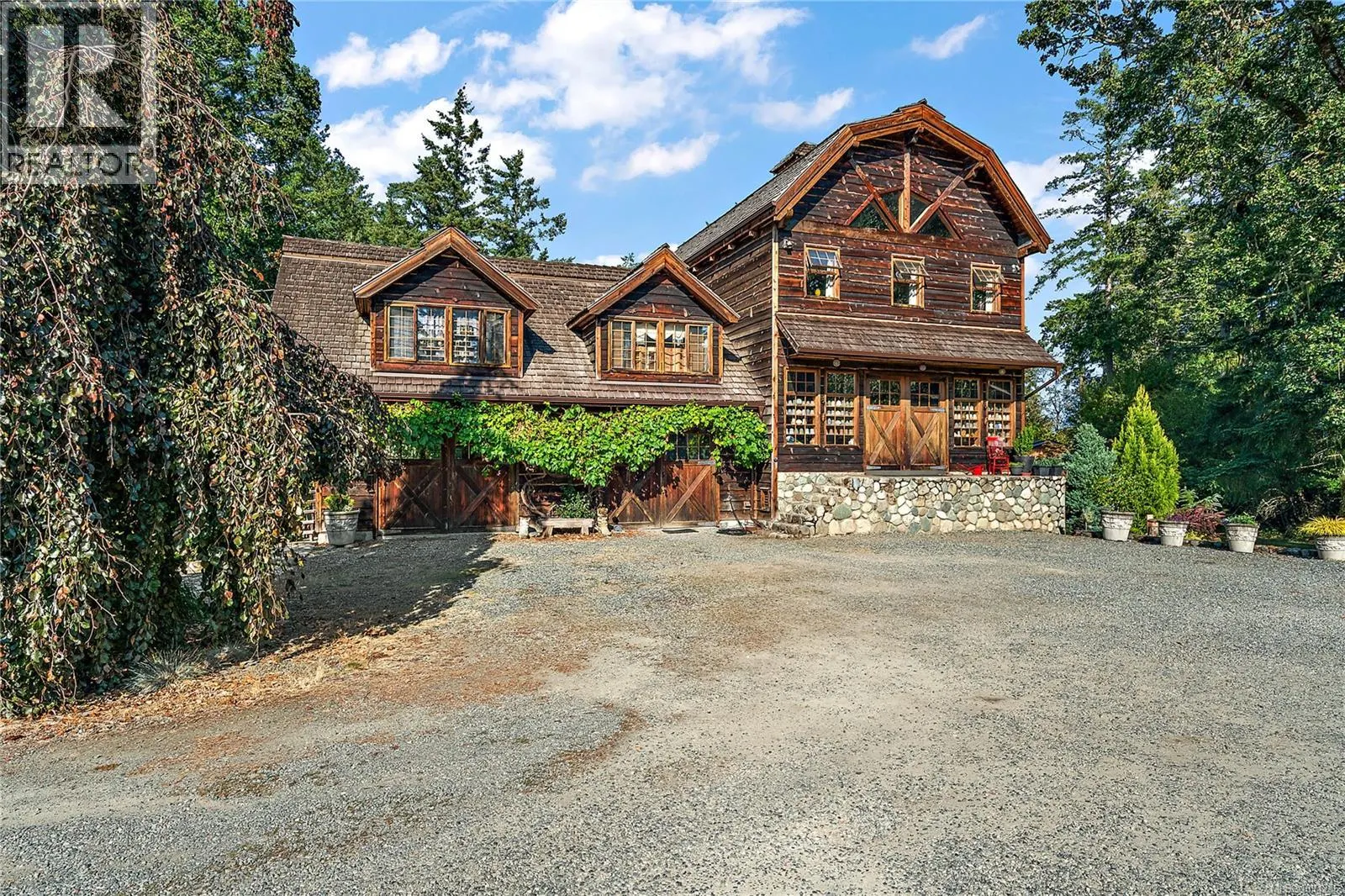 845 Downey Rd