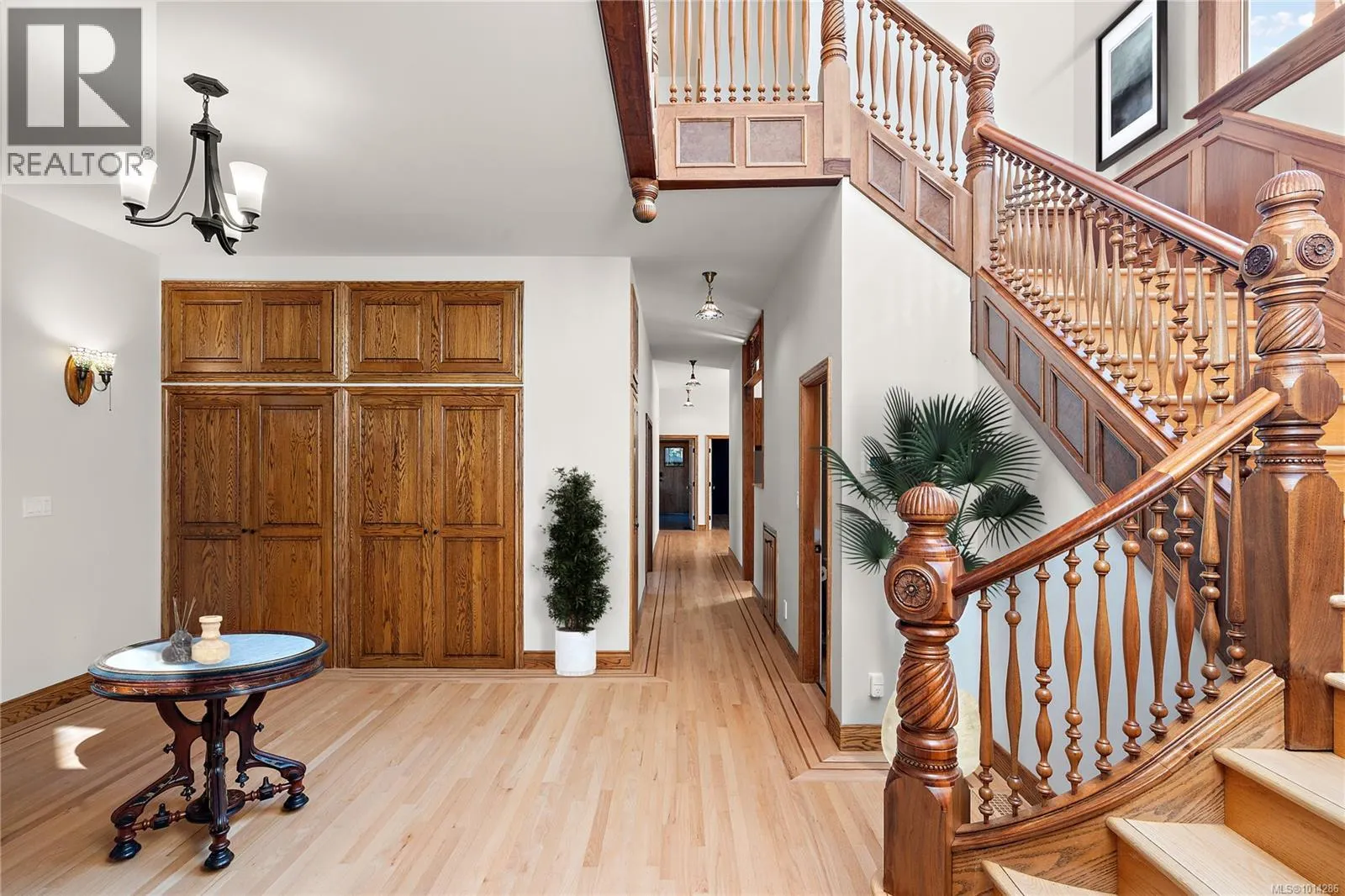 845 Downey Rd