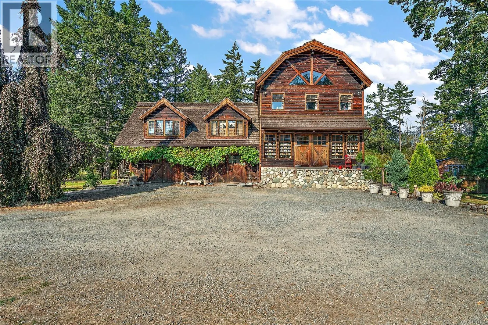 845 Downey Rd
