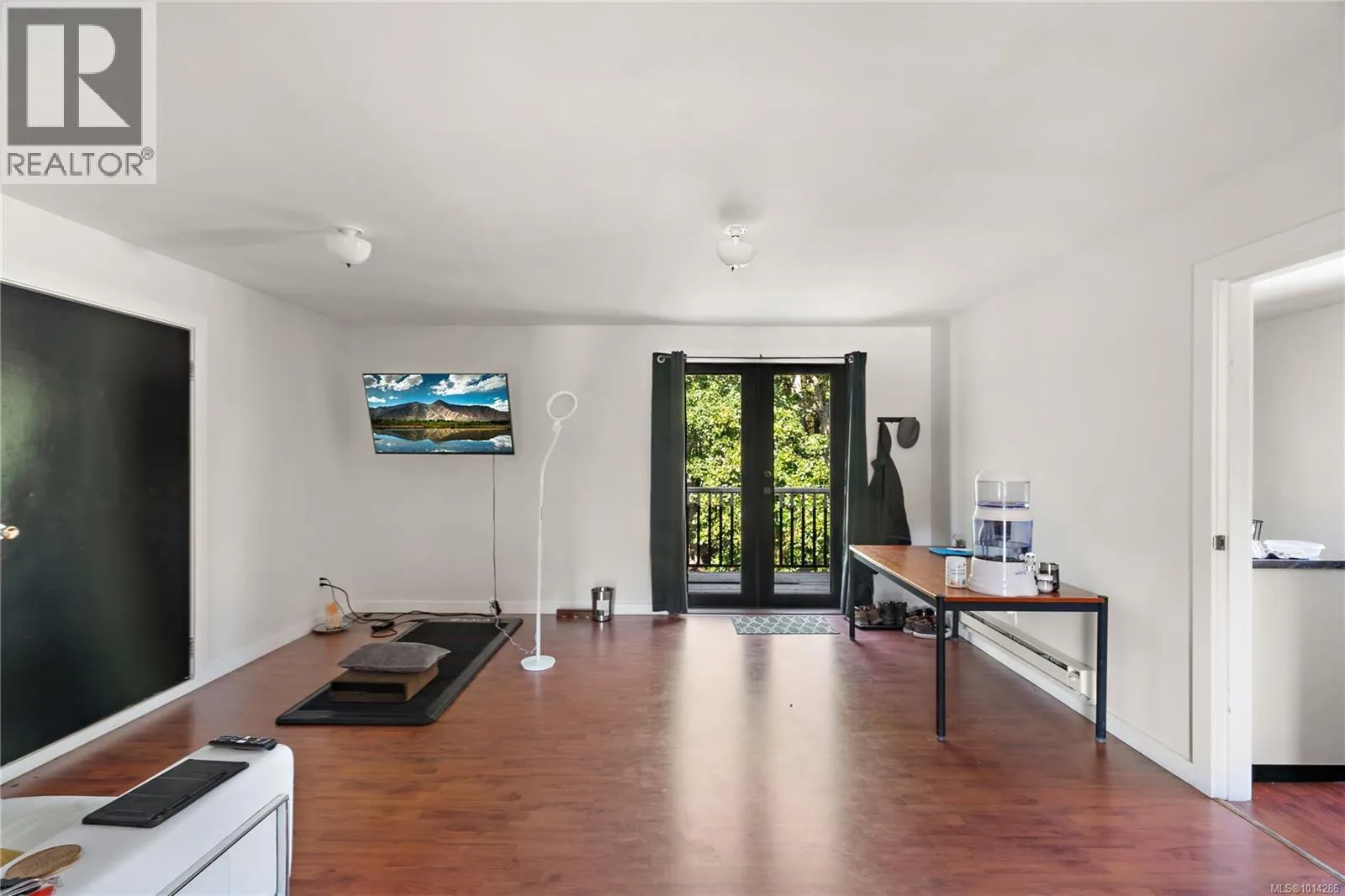845 Downey Rd