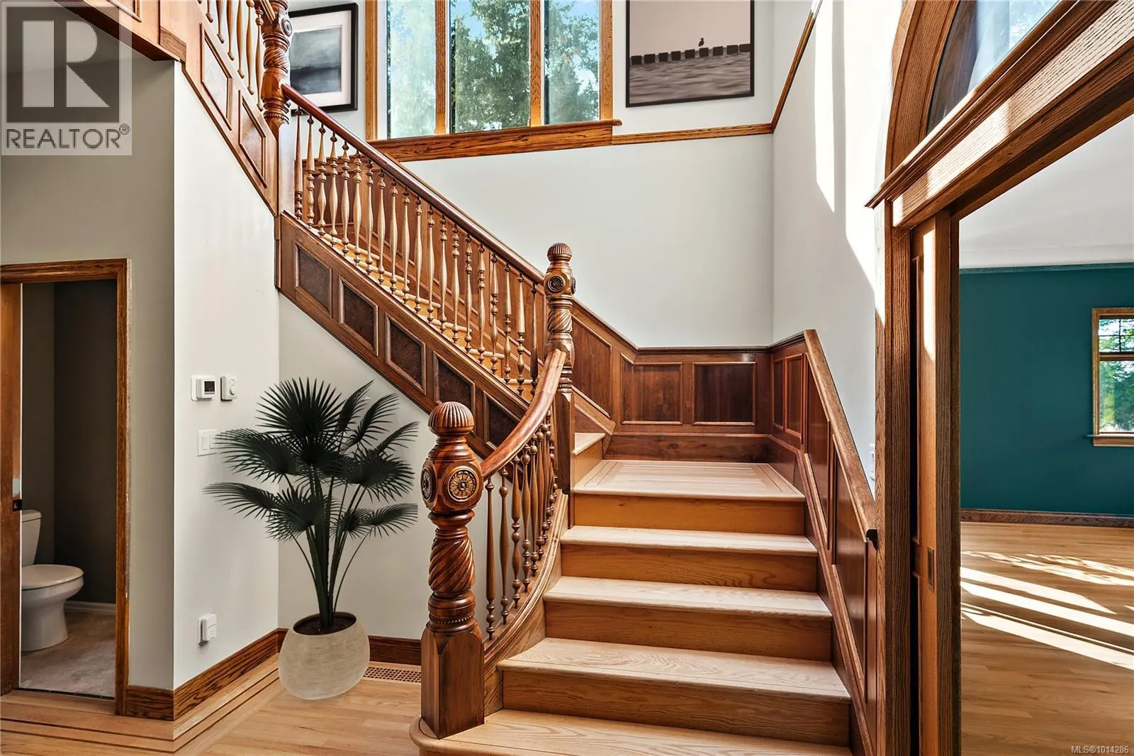 845 Downey Rd
