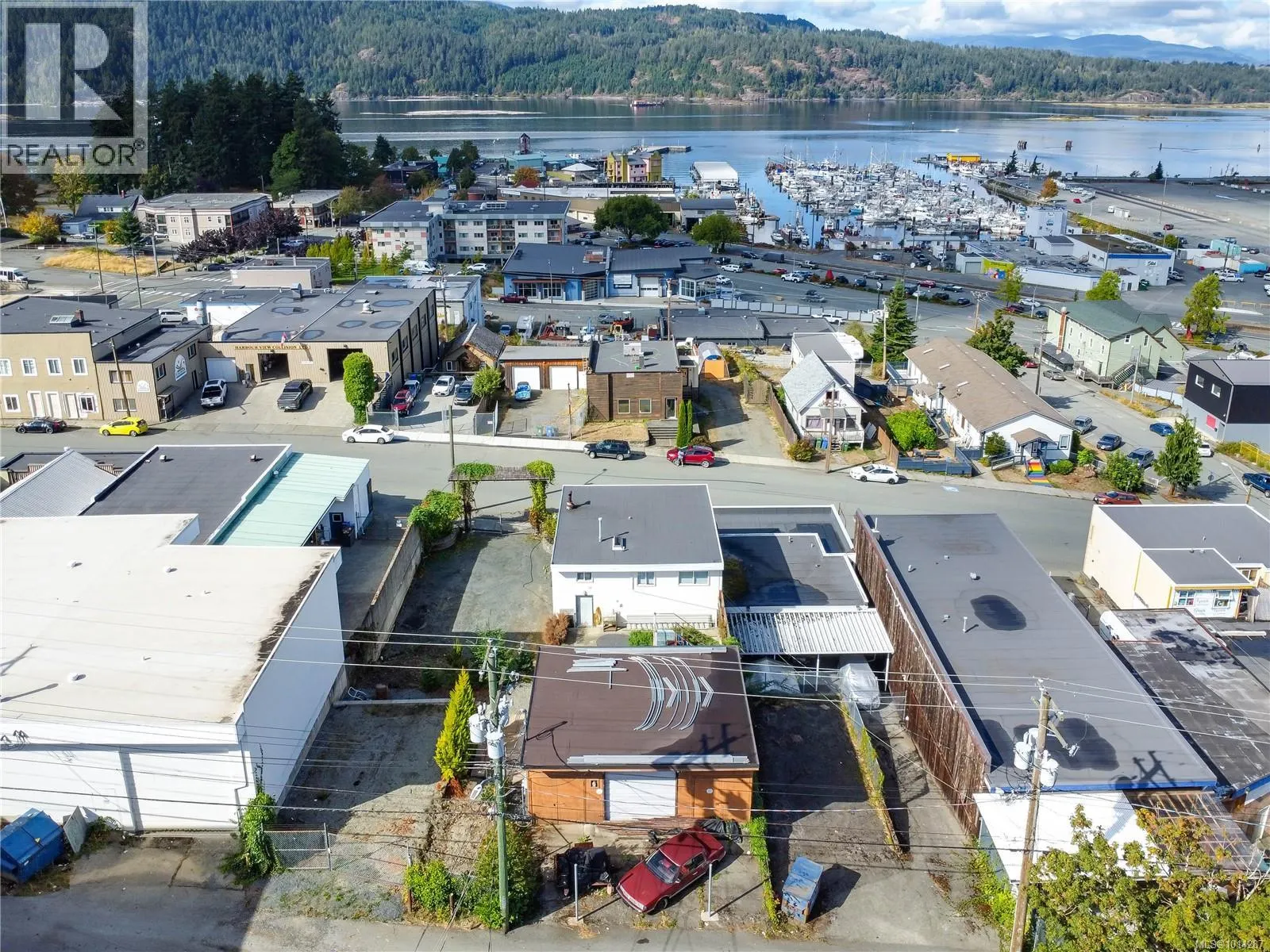 3147 2nd Ave