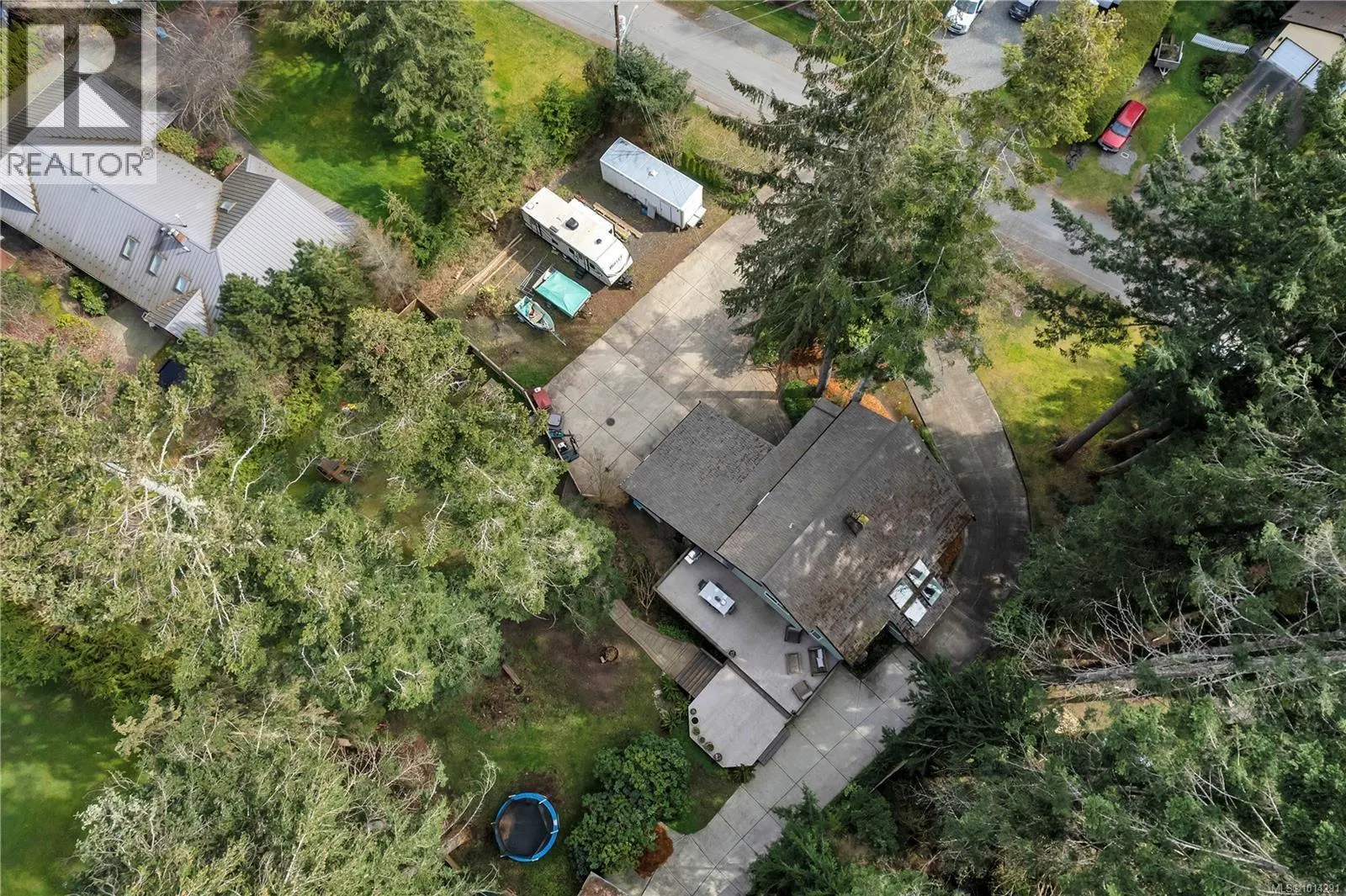 3844 Sutil Rd