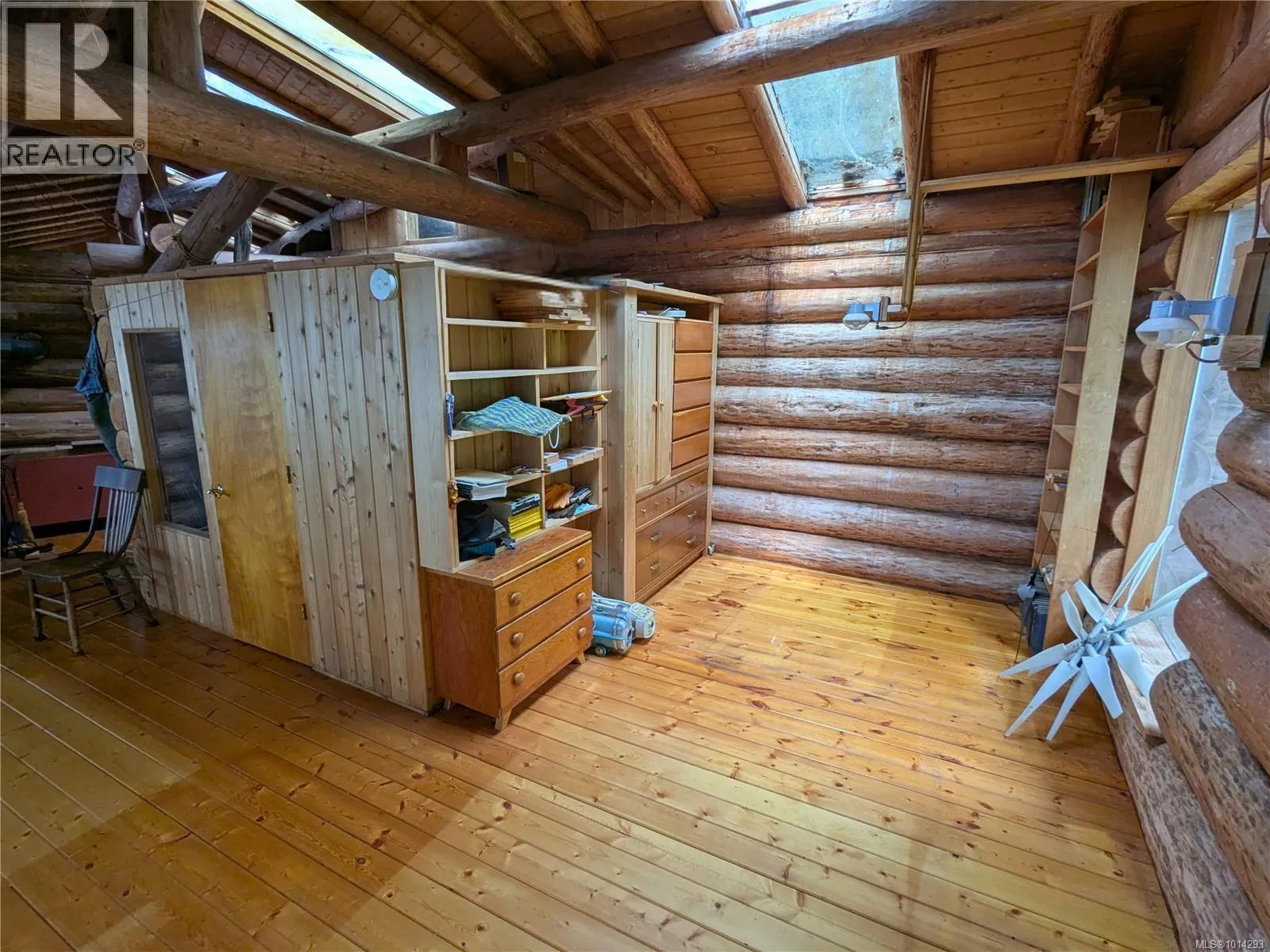 3 Grant Rd