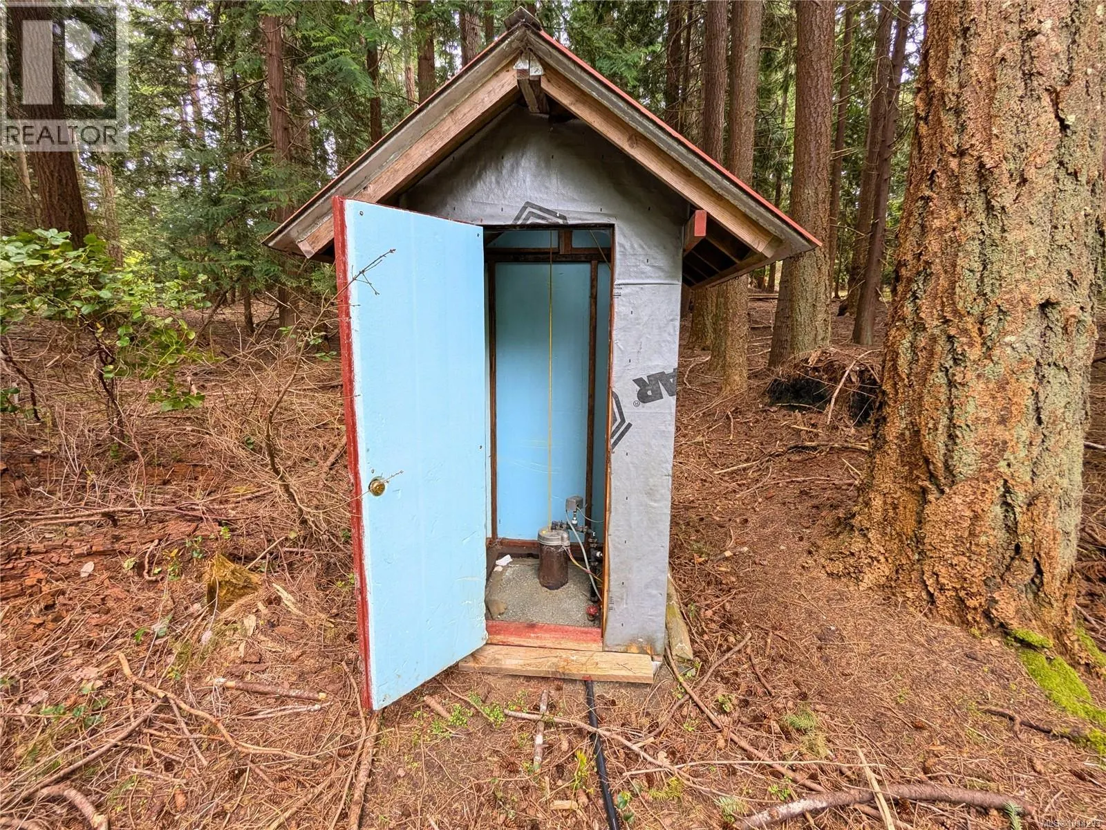 3 Grant Rd