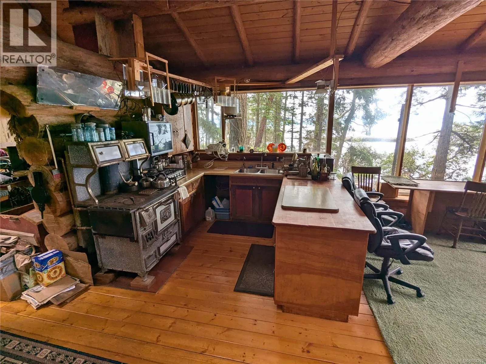 3 Grant Rd