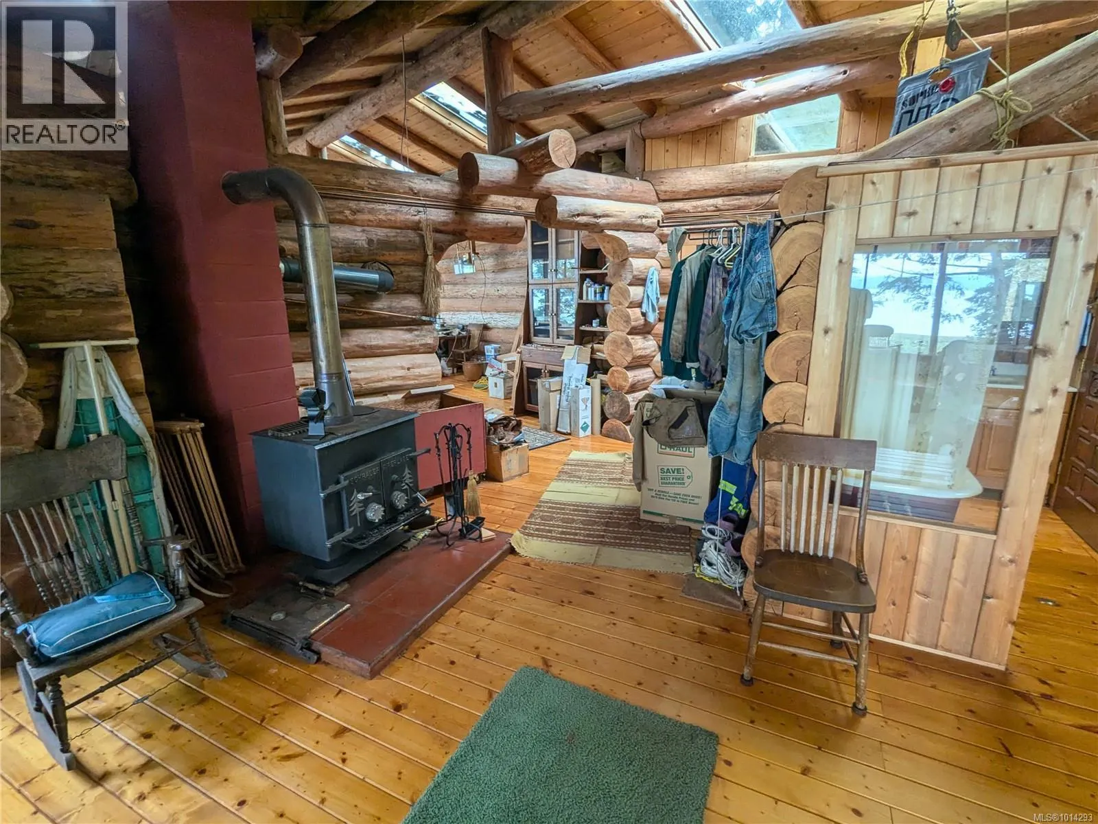 3 Grant Rd