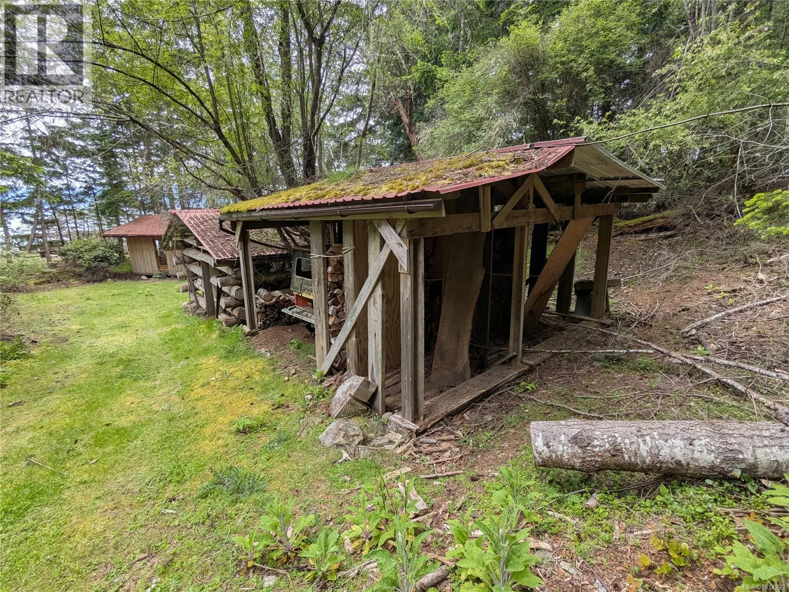 3 Grant Rd