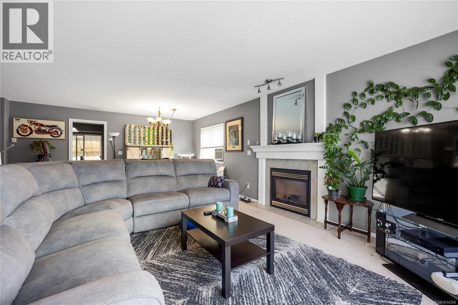 4740 Fairbrook Cres
