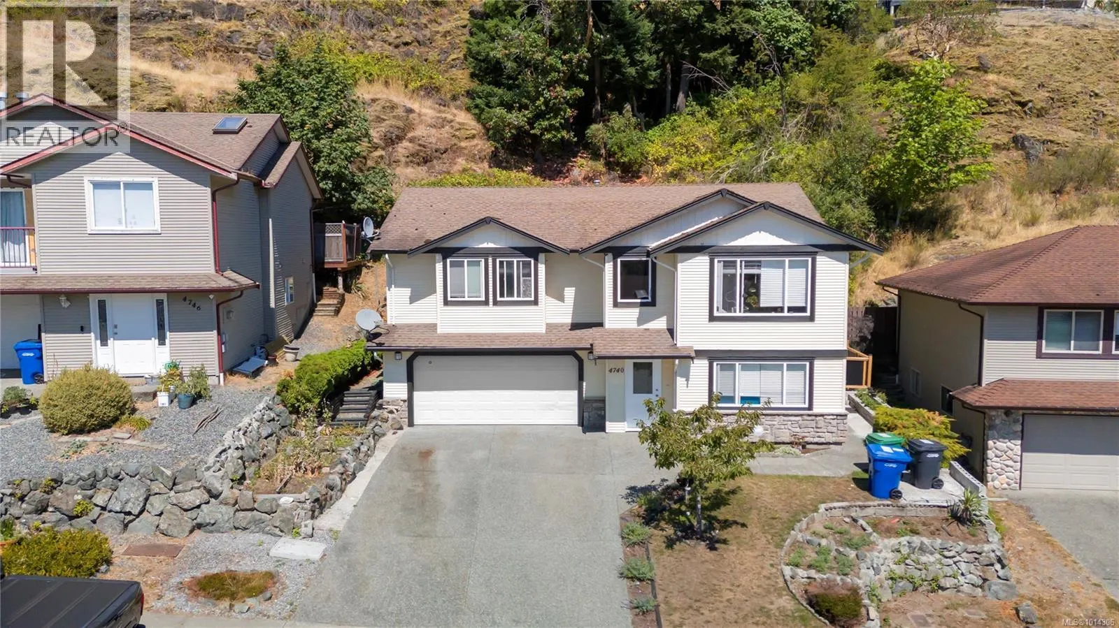 4740 Fairbrook Cres