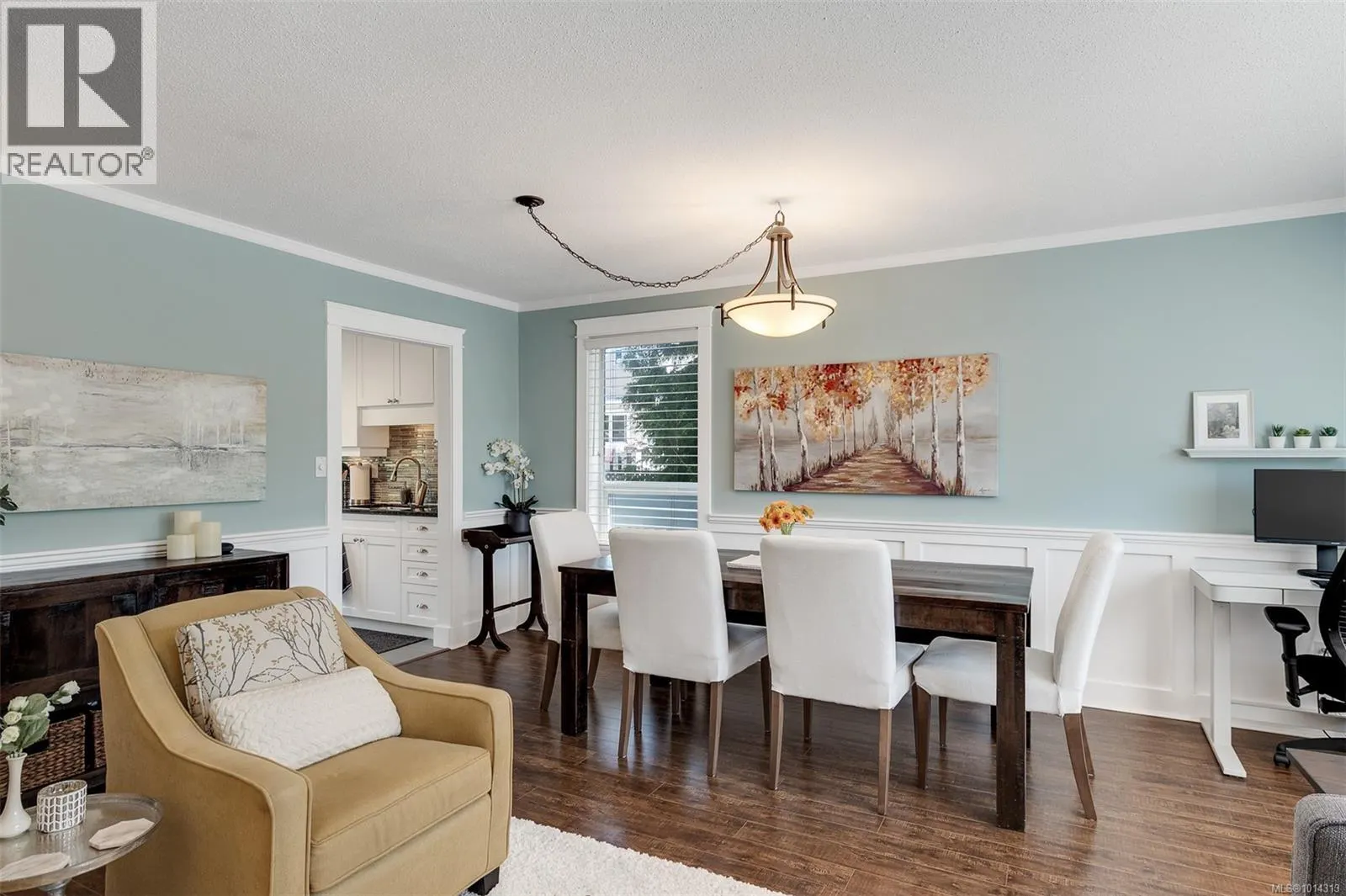 17 3008 Quadra St