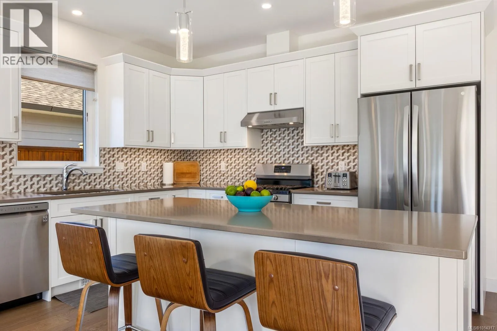 3377 Marygrove Dr
