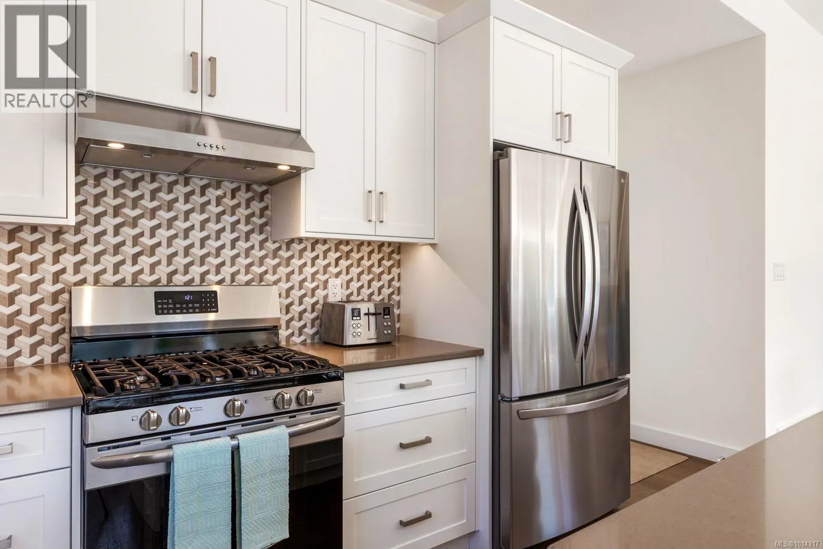 3377 Marygrove Dr