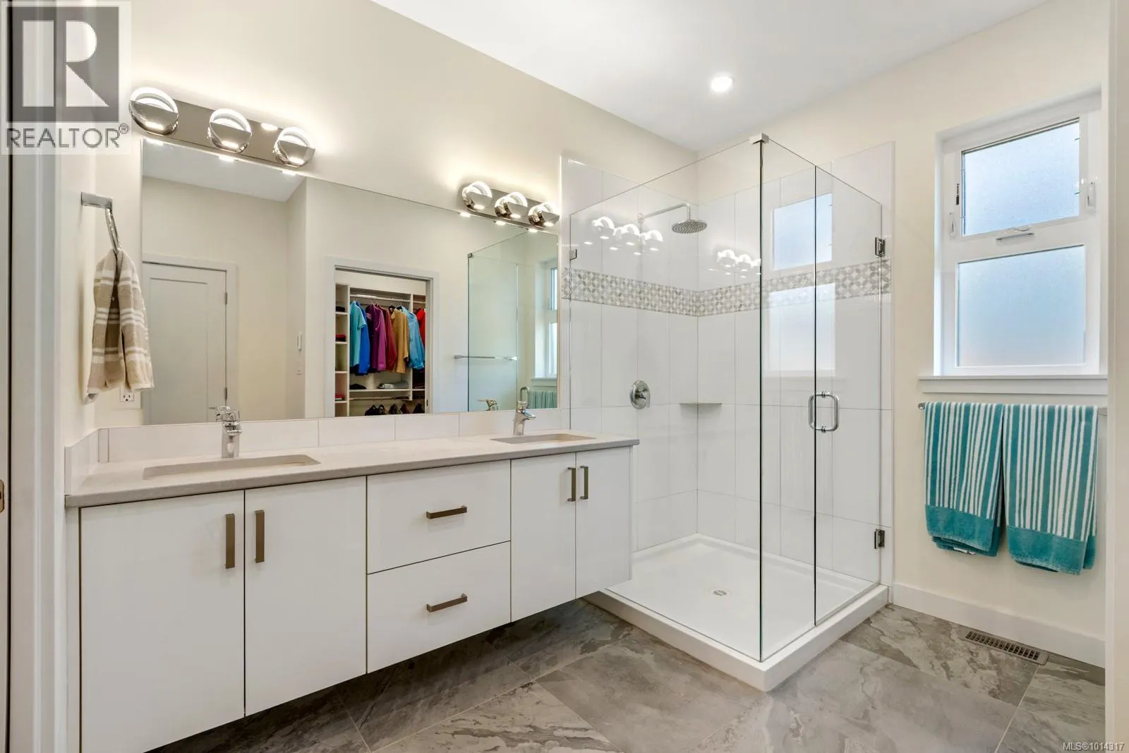 3377 Marygrove Dr