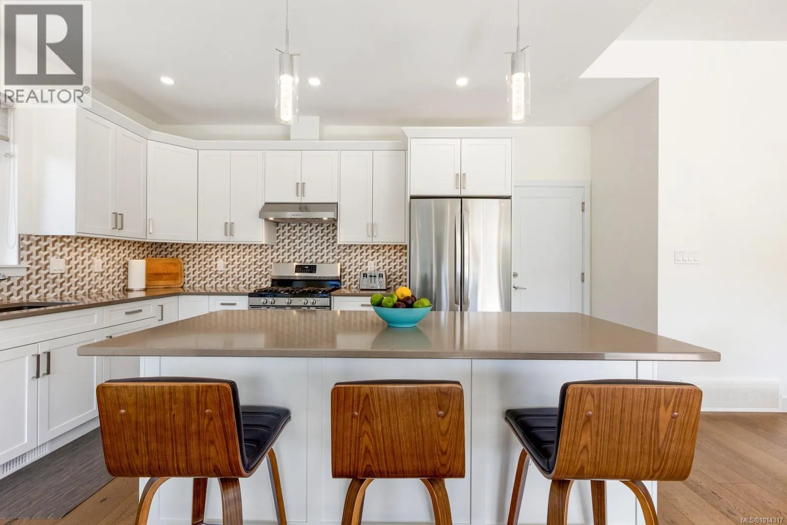 3377 Marygrove Dr