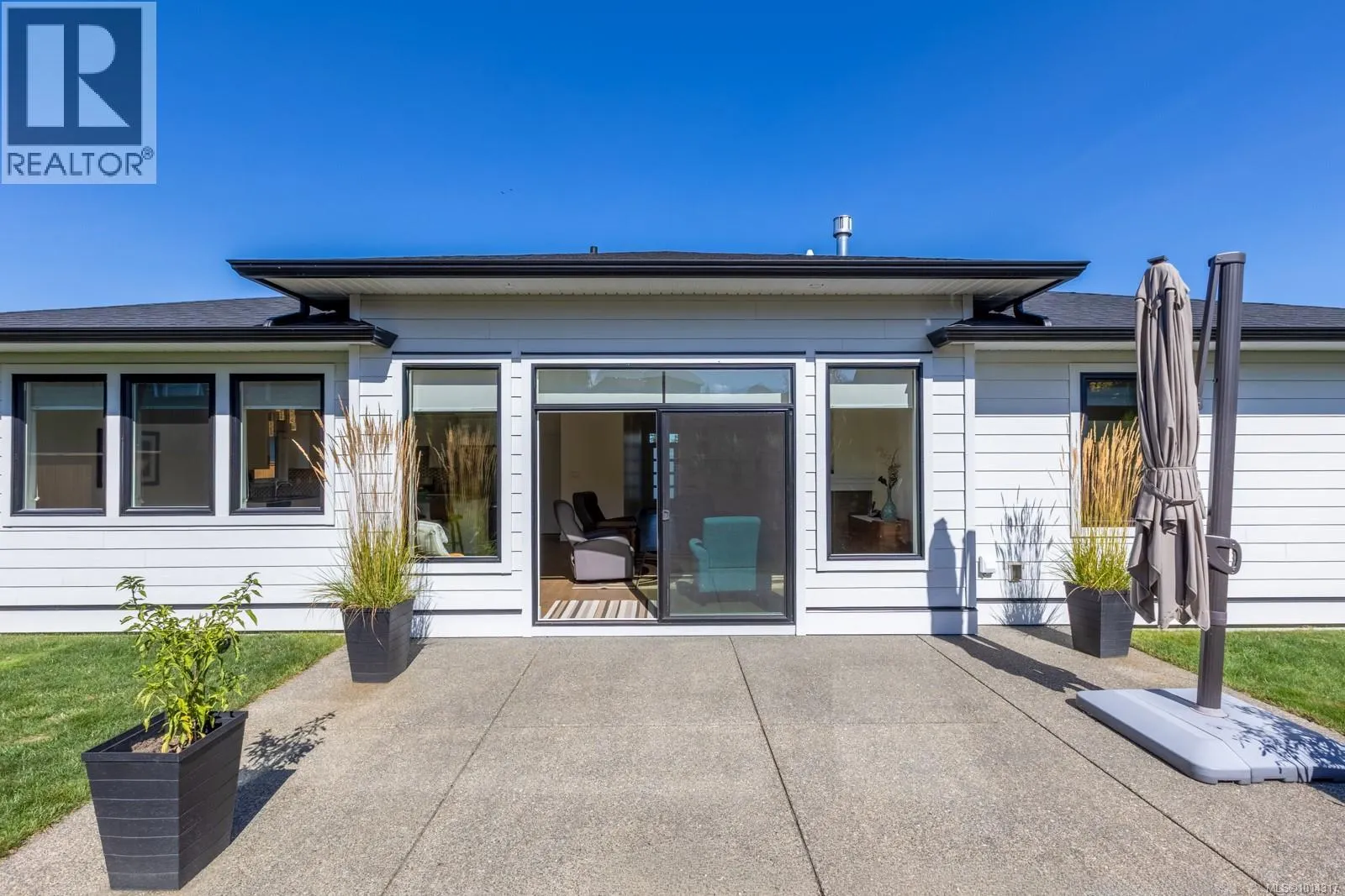 3377 Marygrove Dr
