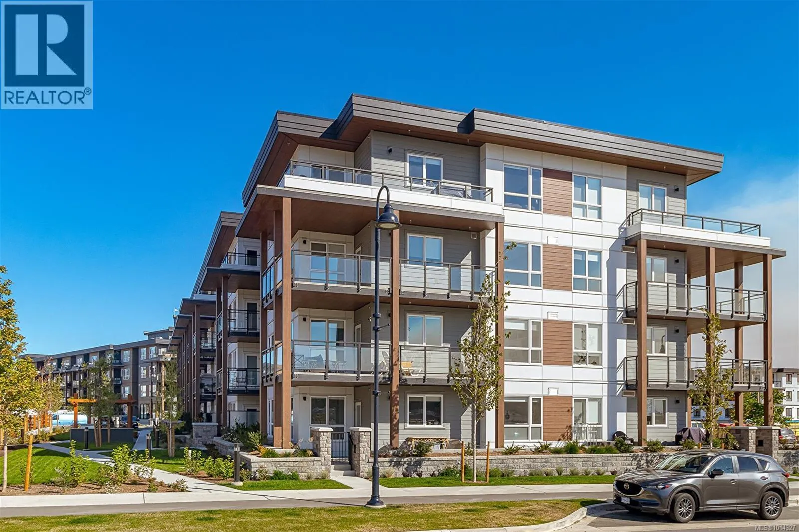 202S 3564B Ryder Hesjedal Way