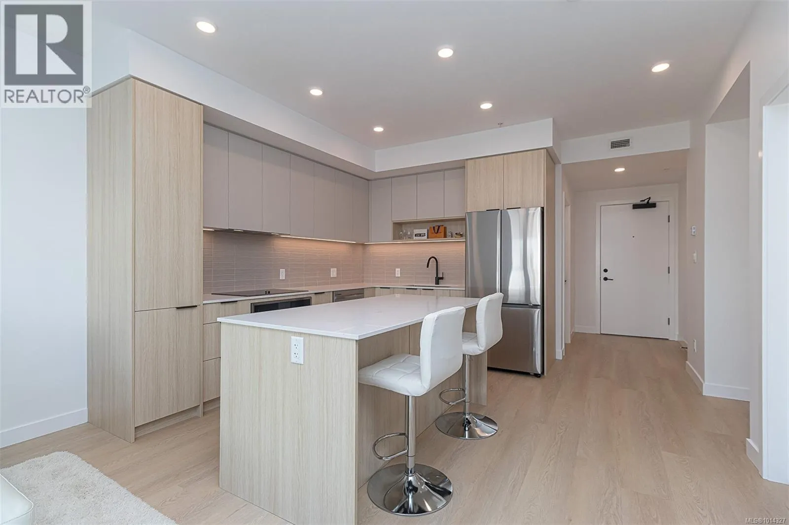 202S 3564B Ryder Hesjedal Way