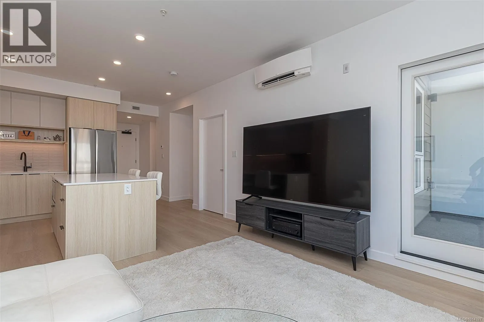 202S 3564B Ryder Hesjedal Way