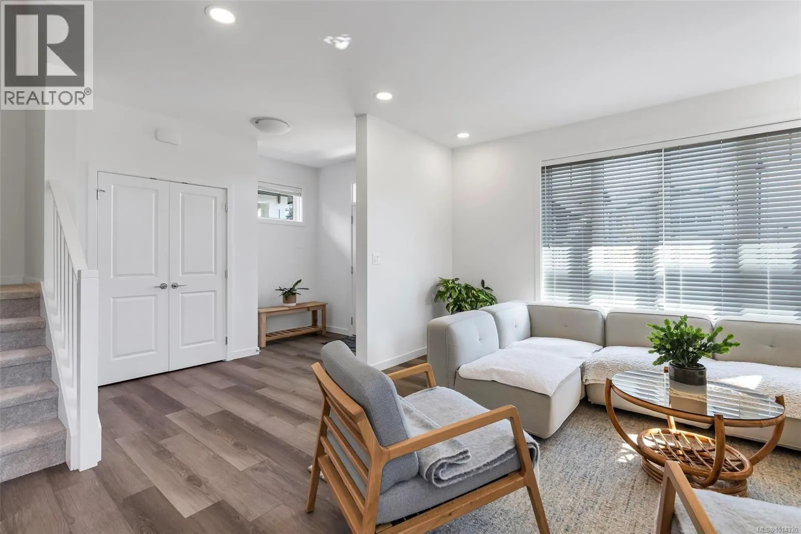 133 Caspian Dr