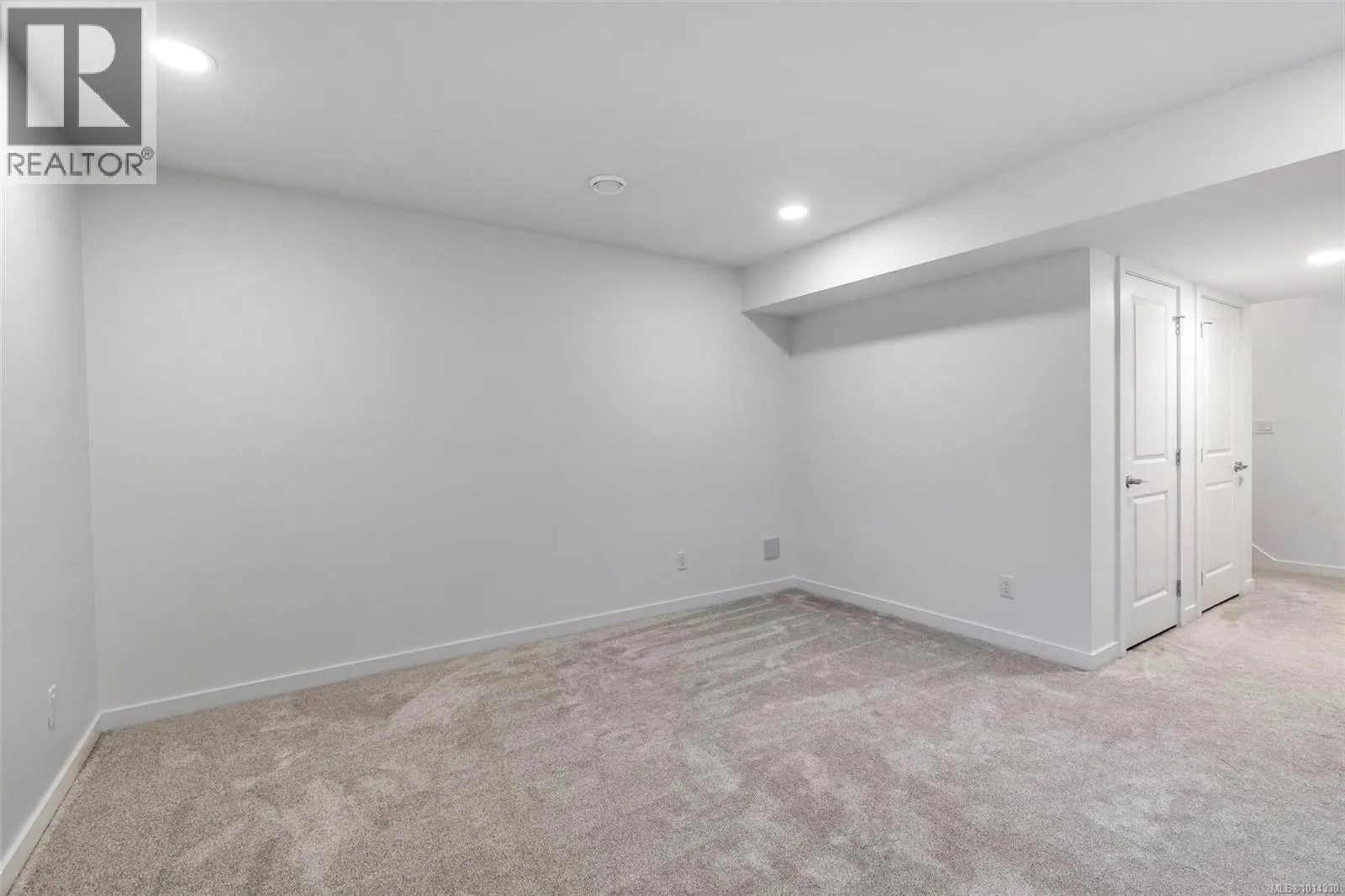 133 Caspian Dr