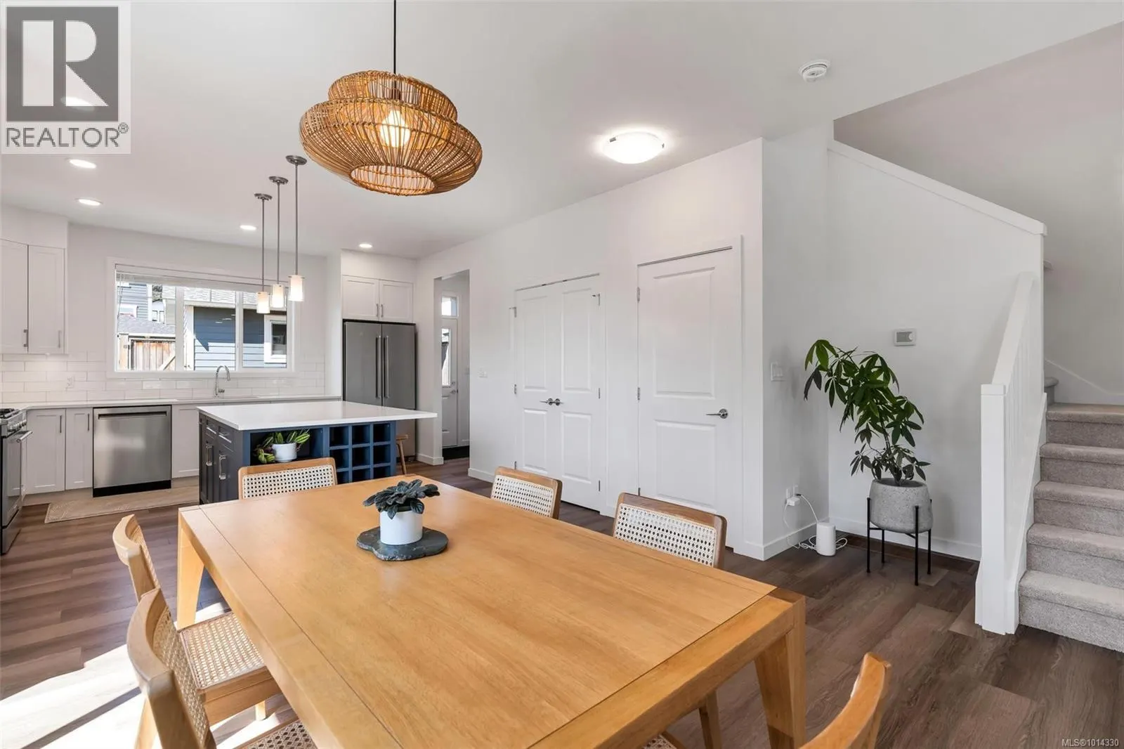 133 Caspian Dr