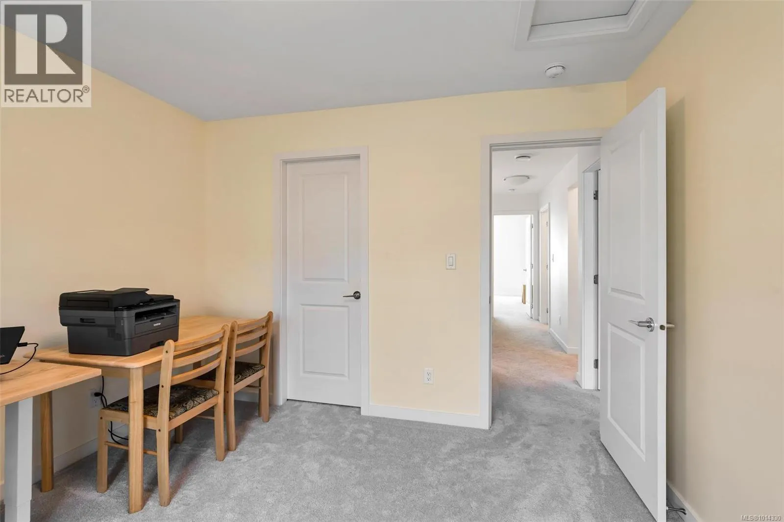 133 Caspian Dr