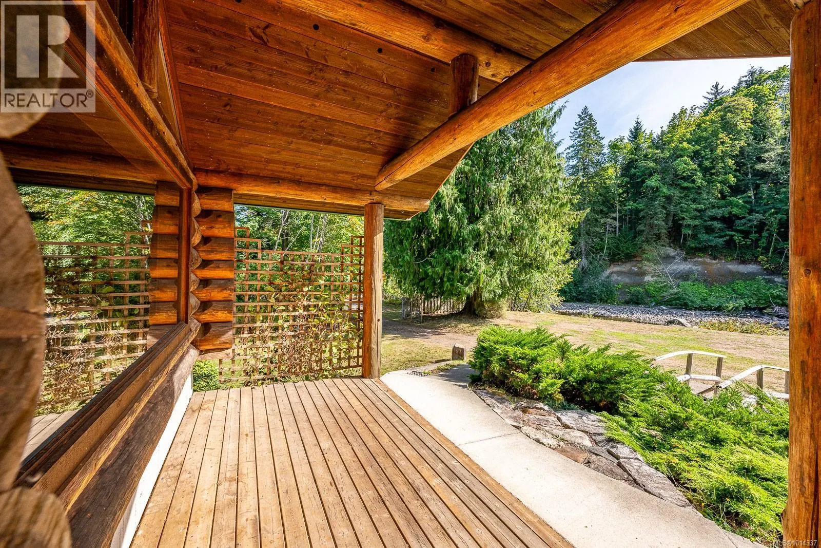 4867 Lorna Lane