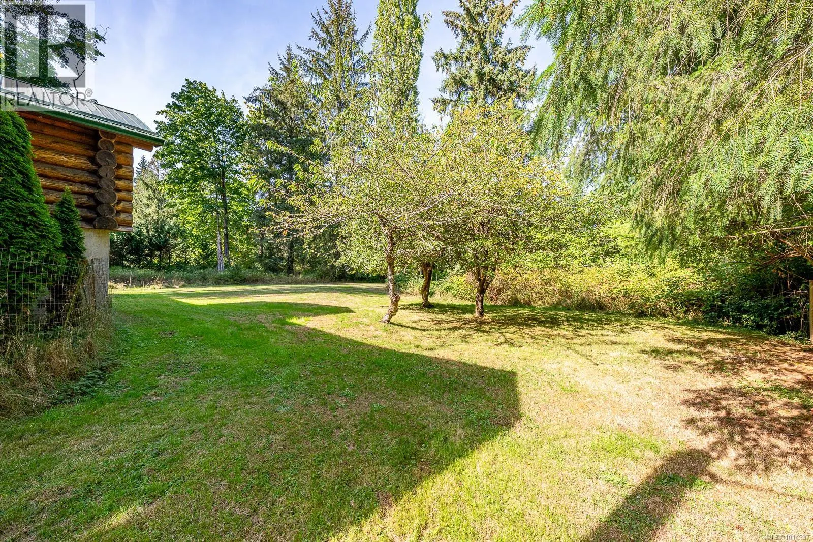 4867 Lorna Lane