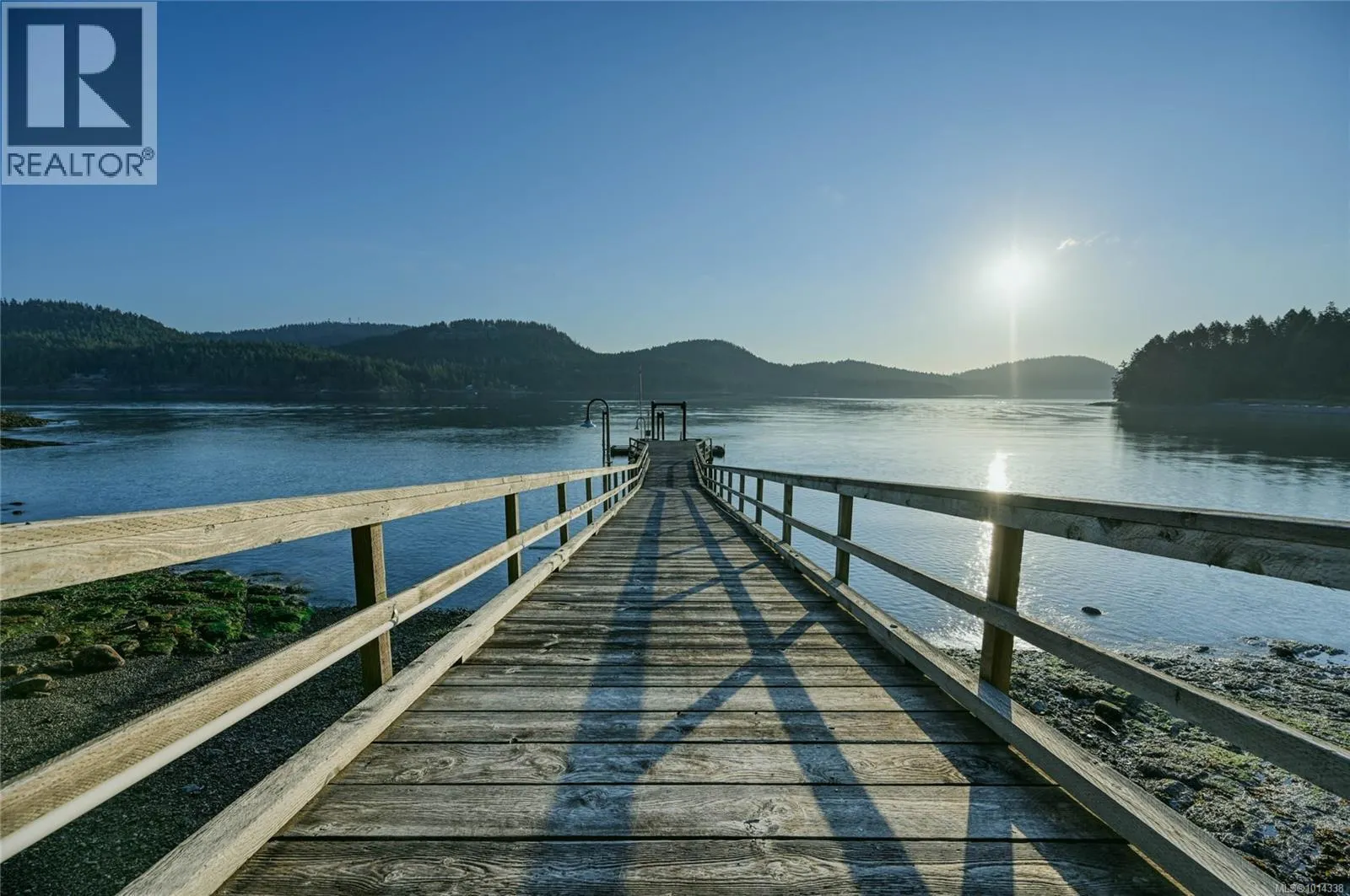 3200 Clam Bay Rd