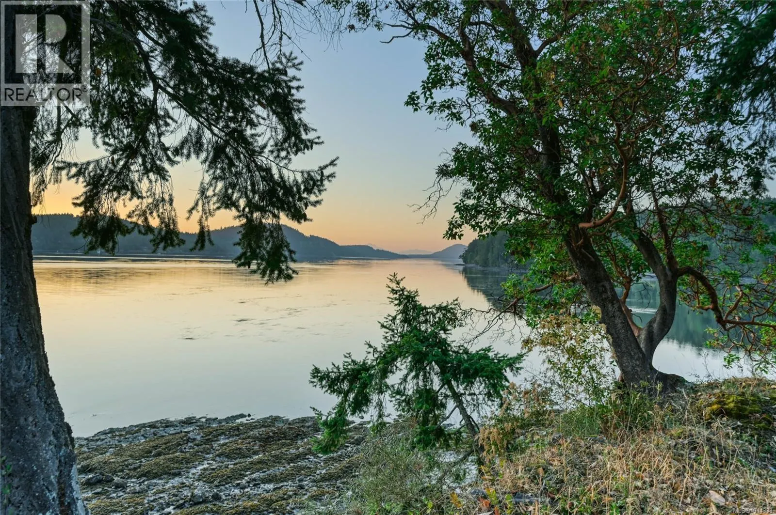 3200 Clam Bay Rd