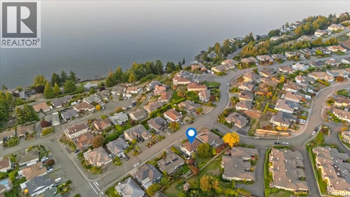5079 Vista View Cres