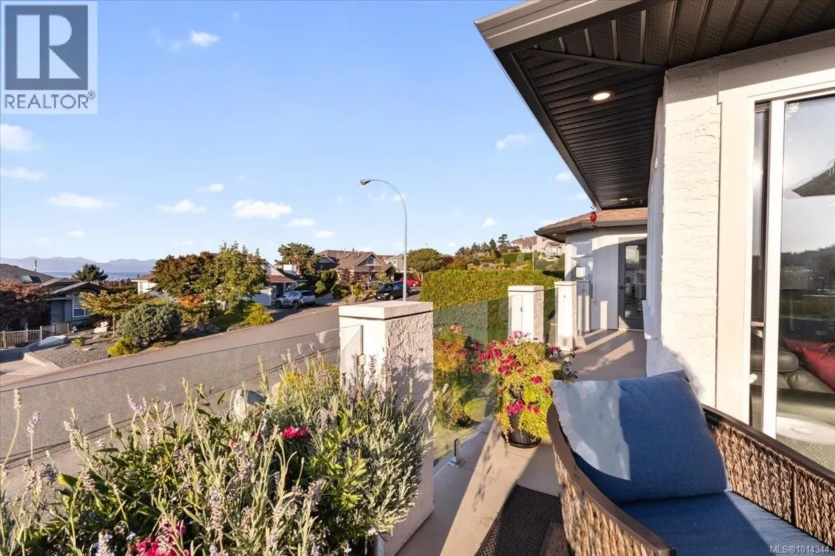 5079 Vista View Cres