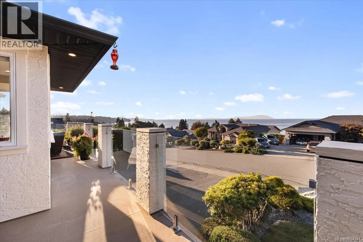 5079 Vista View Cres