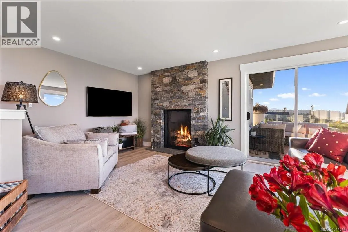 5079 Vista View Cres