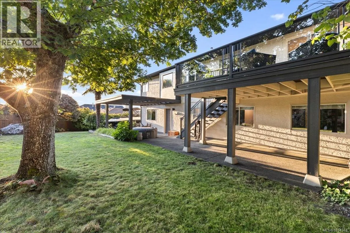 5079 Vista View Cres