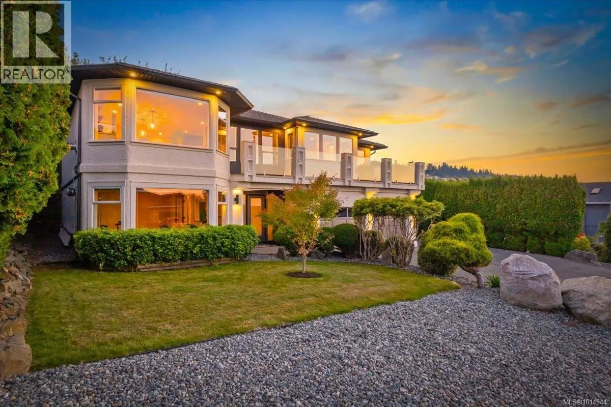 5079 Vista View Cres