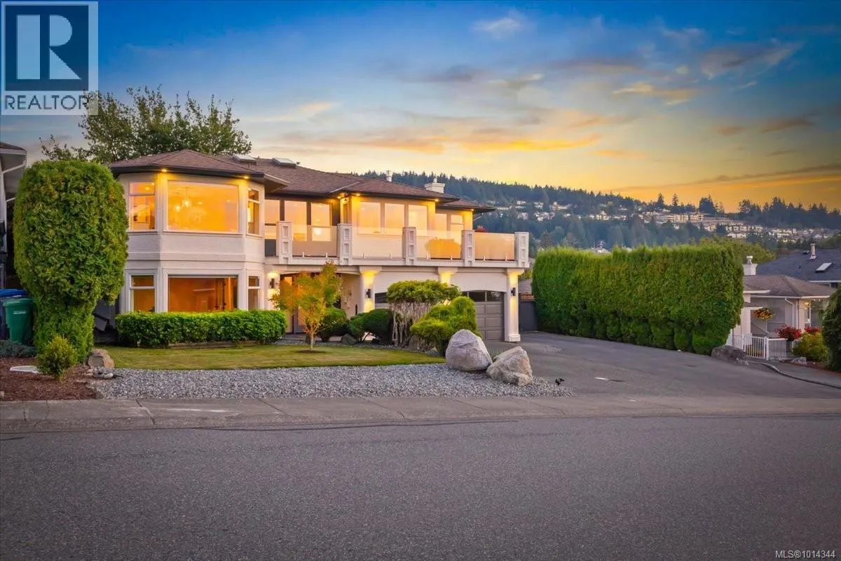 5079 Vista View Cres