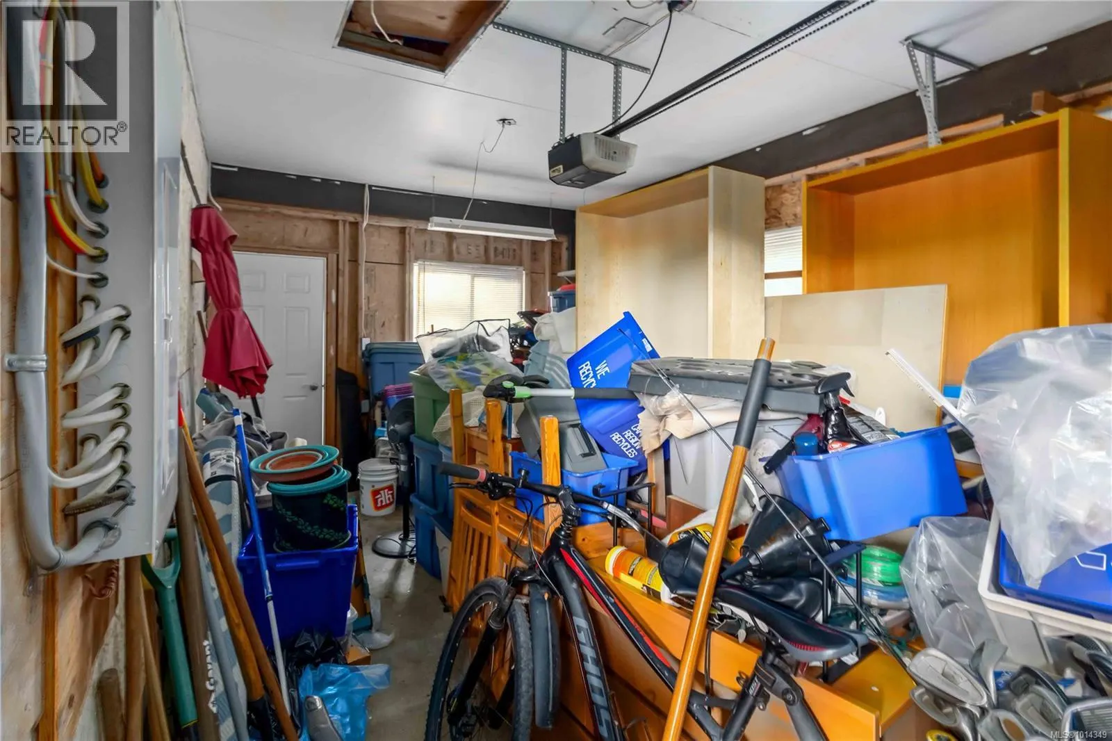 4254 Eastridge Cres